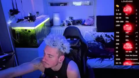 Rayzel online show from 03-01-26, 10:01