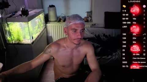 Rayzel online show from 03-10-26, 05:18