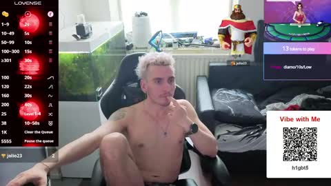 Rayzel online show from 05-17-26, 12:12
