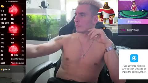 Rayzel online show from 05-19-26, 04:02