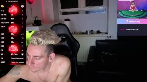 Rayzel online show from 05-26-26, 01:01