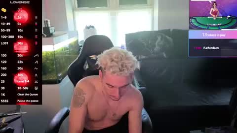 Rayzel White online show from 06-20-26, 04:32