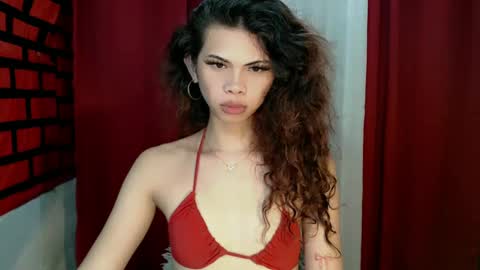 Snapshot of raze_fuckzx chatting on 02-23-25, 11:36 cindy online show from 02-23-25, 11:36