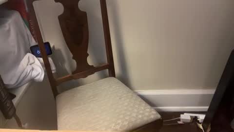 Snapshot of rdallas123 chatting on 12-01-25, 12:04 rdallas123 online show from 12-01-25, 12:04