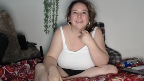 Snapshot of real_36_dd chatting on 02-01-25, 10:55 Fannie online show from 02-01-25, 10:55