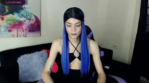 Snapshot of realbadbxtch chatting on 12-28-24, 10:02 Cattleya Exposito online show from 12-28-24, 10:02