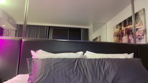 Jade  online show from 12-16-24, 01:10