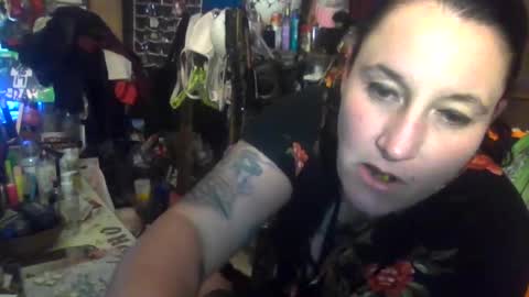 Snapshot of reallyredrum69th chatting on 09-28-25, 06:19 reallyredrum69th online show from 09-28-25, 06:19