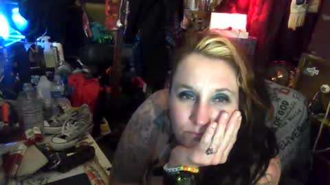 Snapshot of reallyredrum69th chatting on 01-07-26, 03:20 reallyredrum69th online show from 01-07-26, 03:20
