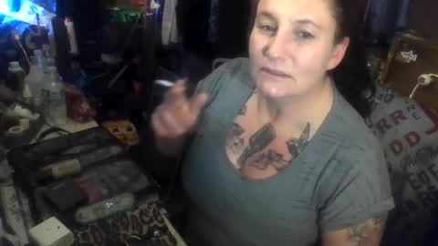 Snapshot of reallyredrum69th chatting on 01-07-26, 05:15 reallyredrum69th online show from 01-07-26, 05:15