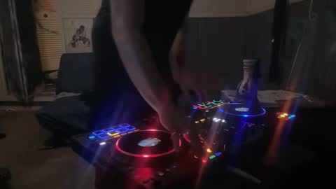 Snapshot of realperfecto chatting on 03-20-26, 12:43 realperfecto online show from 03-20-26, 12:43