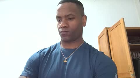 Snapshot of realreyblack chatting on 03-29-26, 10:04 Rey online show from 03-29-26, 10:04