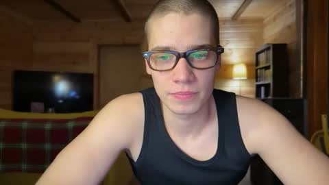 AliceEve online show from 03-18-26, 06:00