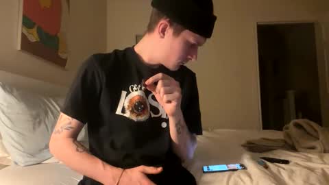 Snapshot of reasonablycurious chatting on 12-23-25, 07:17 reasonablycurious online show from 12-23-25, 07:17