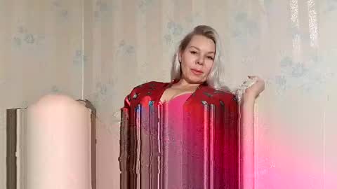 Snapshot of reasonforpassion_ chatting on 12-01-24, 07:14 Im a little sick. Ill be back soon. online show from 12-01-24, 07:14