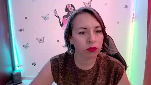 Snapshot of rebbeca09 chatting on 07-13-26, 02:53 Rebbeca online show from 07-13-26, 02:53