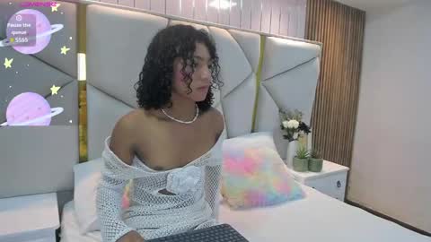 Rebeca online show from 05-17-26, 11:39