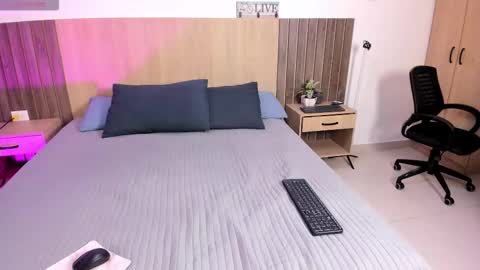 Snapshot of rebeca_cortez1 chatting on 12-15-25, 09:41 I invite you to my birthday on November 3th online show from 12-15-25, 09:41