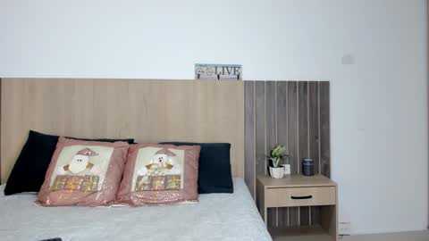 Snapshot of rebeca_cortez1 chatting on 01-08-26, 08:22 I invite you to my birthday on November 3th online show from 01-08-26, 08:22