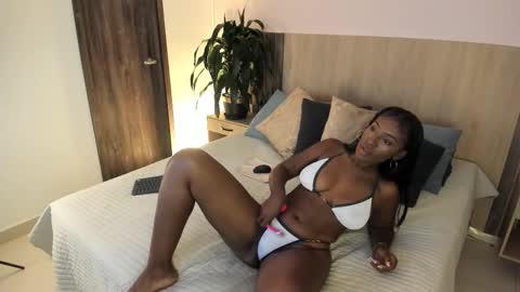 Snapshot of rebeca_cortez1 chatting on 03-06-26, 05:09 I invite you to my birthday on November 3th online show from 03-06-26, 05:09