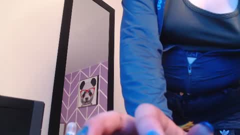 Rebeca dreams online show from 06-17-26, 08:32