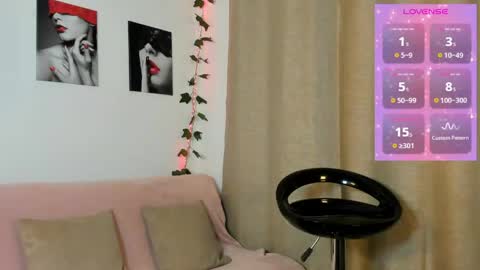 Rebeca Marchetti online show from 06-09-26, 06:52