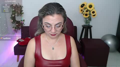 REBECA online show from 04-15-26, 08:09