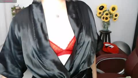 REBECA online show from 05-02-26, 02:00