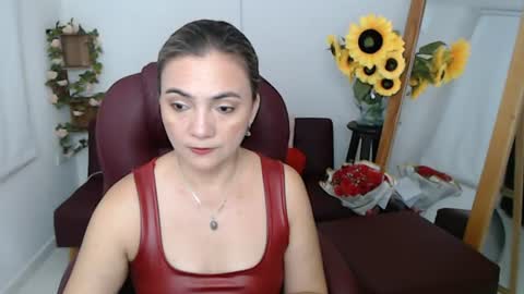 Snapshot of rebeca_milf chatting on 07-16-26, 02:34 REBECA online show from 07-16-26, 02:34