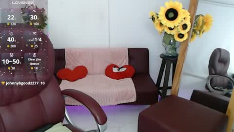 Snapshot of rebeca_milf chatting on 07-28-26, 04:39 REBECA online show from 07-28-26, 04:39