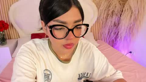 rebeca_taylor_ online show from 06-13-26, 03:54