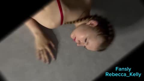 Snapshot of rebecca_____ chatting on 02-10-26, 02:04 rebecca_____ online show from 02-10-26, 02:04