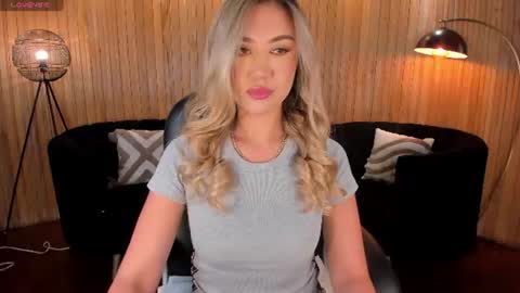 Rebe online show from 07-13-26, 06:44