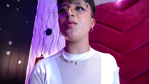 Snapshot of rebeka_baker chatting on 01-10-25, 02:57 REBEKA online show from 01-10-25, 02:57