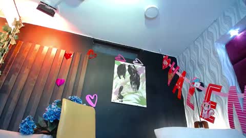 Snapshot of rebeka_baker chatting on 02-20-25, 03:23 REBEKA online show from 02-20-25, 03:23