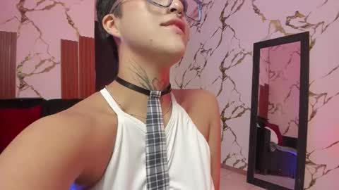 Snapshot of rebeka_baker chatting on 11-02-25, 12:07 REBEKA online show from 11-02-25, 12:07