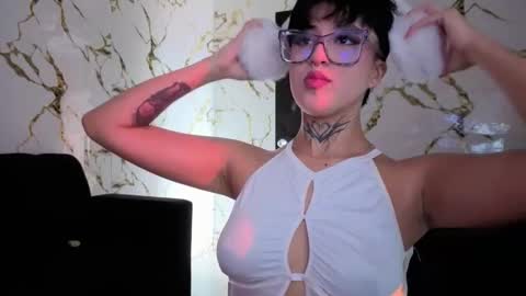 Snapshot of rebeka_baker chatting on 01-05-26, 08:12 REBEKA online show from 01-05-26, 08:12