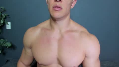 twitter REECET26 instagram RECCETAYLOR online show from 12-22-25, 03:25