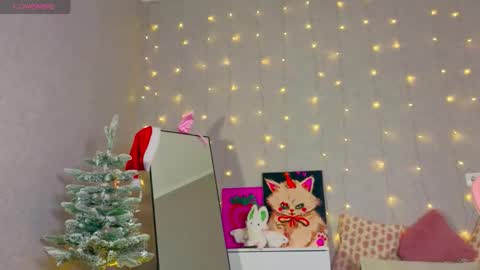 Snapshot of red__candy chatting on 01-08-26, 02:30 red__candy online show from 01-08-26, 02:30