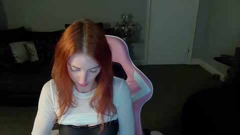 Red -  online show from 11-04-25, 03:22