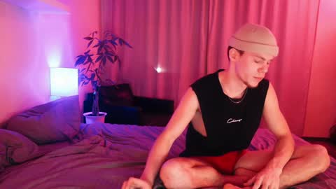 Sean Fire online show from 01-01-25, 07:43