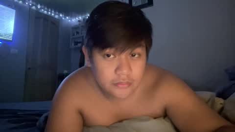 Snapshot of red_iibraxx chatting on 10-30-25, 04:52 Red Libra online show from 10-30-25, 04:52