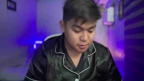 Snapshot of red_iibraxx chatting on 02-18-26, 08:10 Red Libra online show from 02-18-26, 08:10