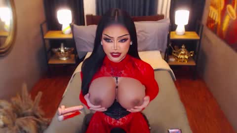 Snapshot of red_ivyy chatting on 12-05-25, 11:19 AsianRedivy online show from 12-05-25, 11:19