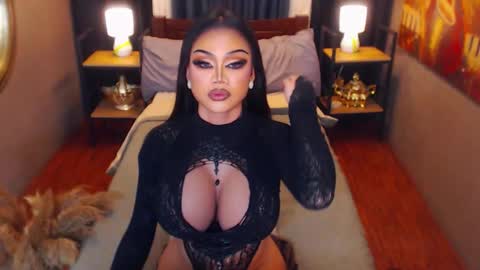 Snapshot of red_ivyy chatting on 12-15-25, 02:43 AsianRedivy online show from 12-15-25, 02:43