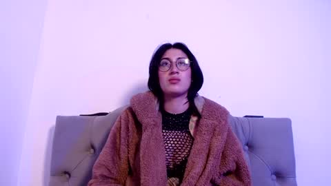 Snapshot of red_moonn chatting on 12-28-24, 02:21 IG OF red moonn online show from 12-28-24, 02:21