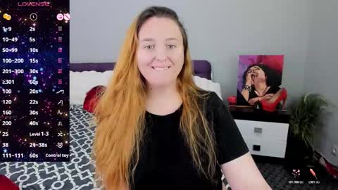 Snapshot of red_naughtyfox chatting on 12-20-25, 06:15 Lessy Fox online show from 12-20-25, 06:15