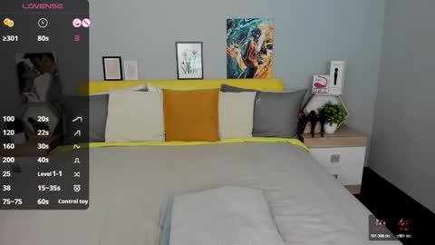 Snapshot of red_naughtyfox chatting on 03-06-26, 06:59 Lessy Fox online show from 03-06-26, 06:59