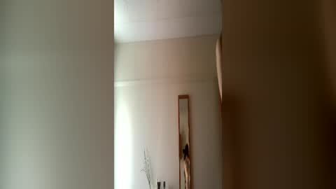 Snapshot of red_room420 chatting on 06-13-26, 07:39 red_room420 online show from 06-13-26, 07:39