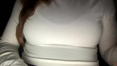 Snapshot of redbeautywithabooty chatting on 02-01-26, 03:27 redbeautywithabooty online show from 02-01-26, 03:27